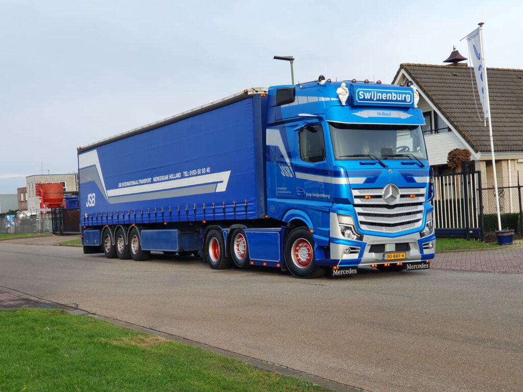 Nieuwe Actros (31 juli 2021)